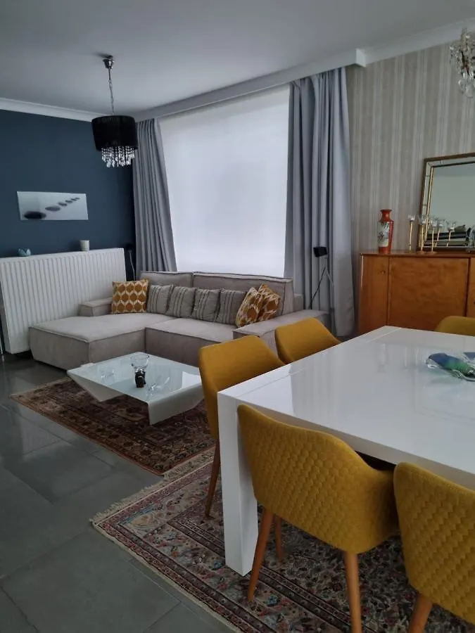 Magnifique Appartement- Brussels Expo Laeken 0*,  Belgium